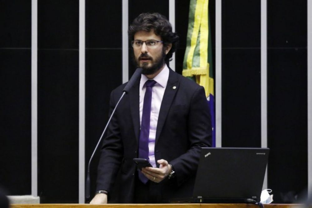 Comisso aprova estmulos para a contratao de pessoas com deficincia alm do exigido em lei  