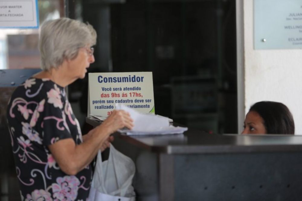 Audincia debater fraudes na concesso de emprstimos consignados a aposentados  