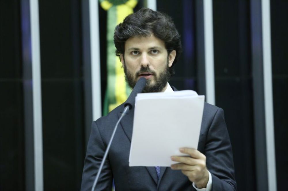 Cmara aprova MP do programa Auxlio Brasil com ampliao de famlias beneficiadas  